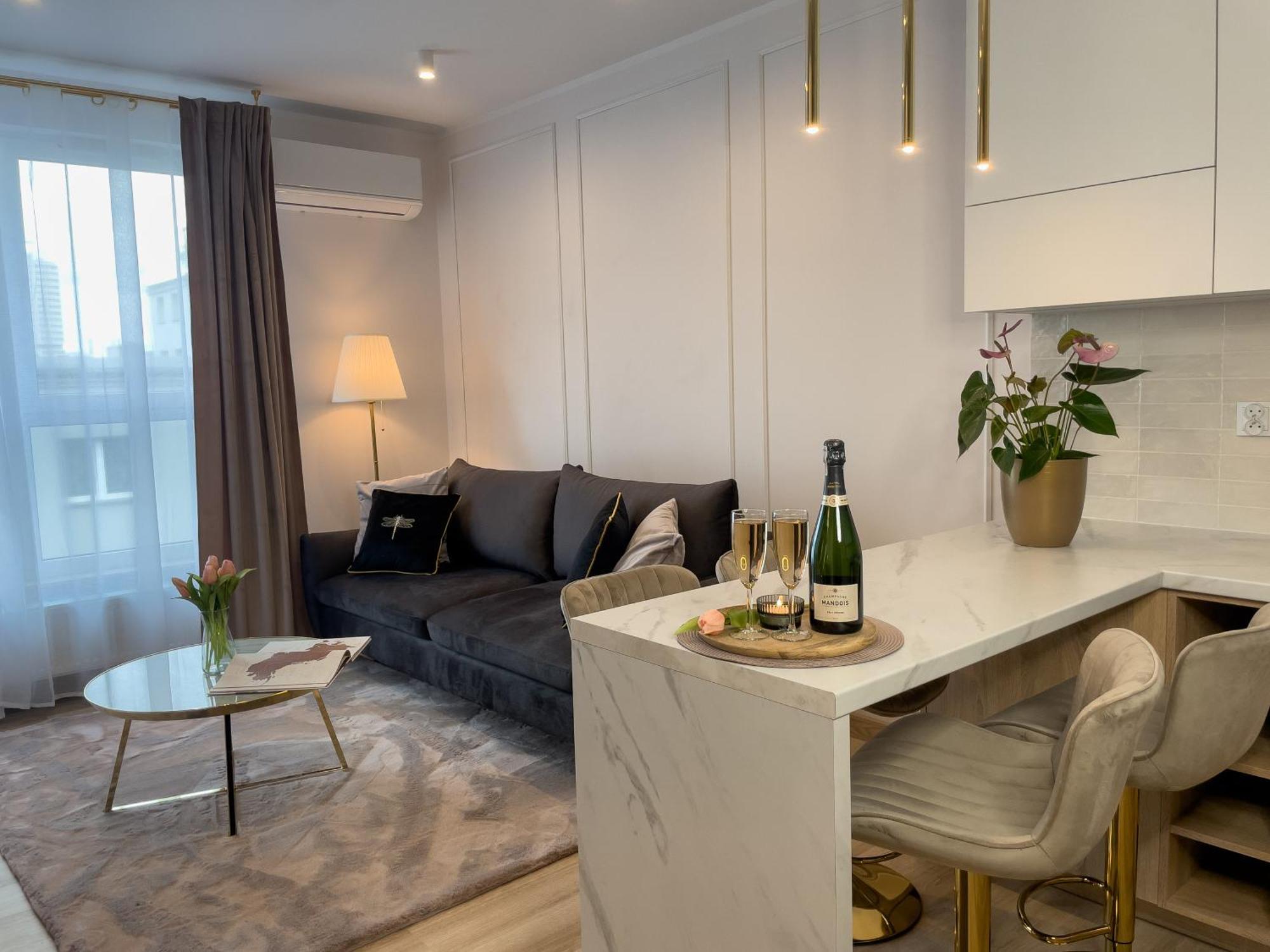 Urban Apartments Luxury Opolska 10 No 29, Free Garage, Self Check-In Kattowitz Exterior foto